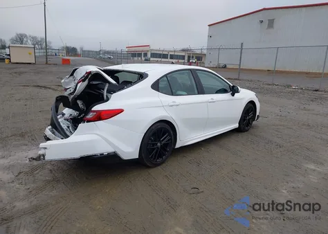 2025 Toyota Camry Se из США, поврежденный, VIN 4T1DAACK9SU047102